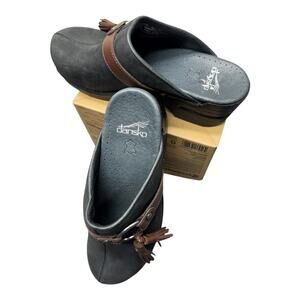 Dansko Clogs Women's US 6.5-7 Black Leather Brown Tassel Slip On Comfort Shoes
